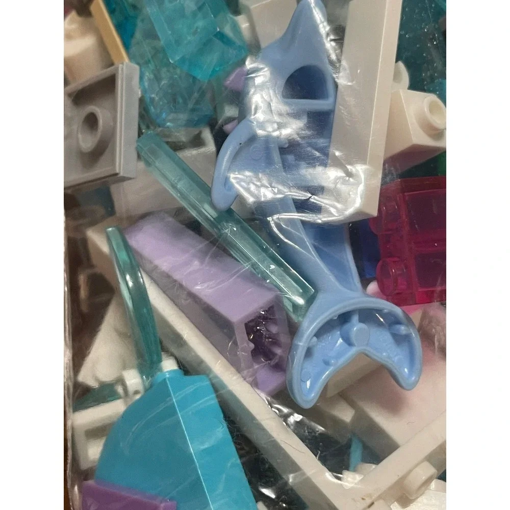 Lego Lot Gallon Ziplock Bag of Lego Parts and Pieces Disney Frozen Theme - Picture 6 of 8